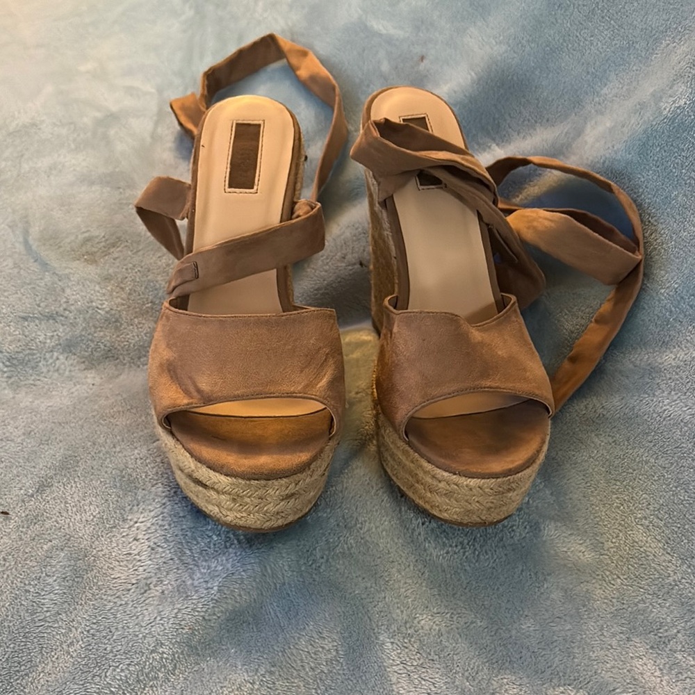 Elegant Tan Espadrille Wedge Sandals